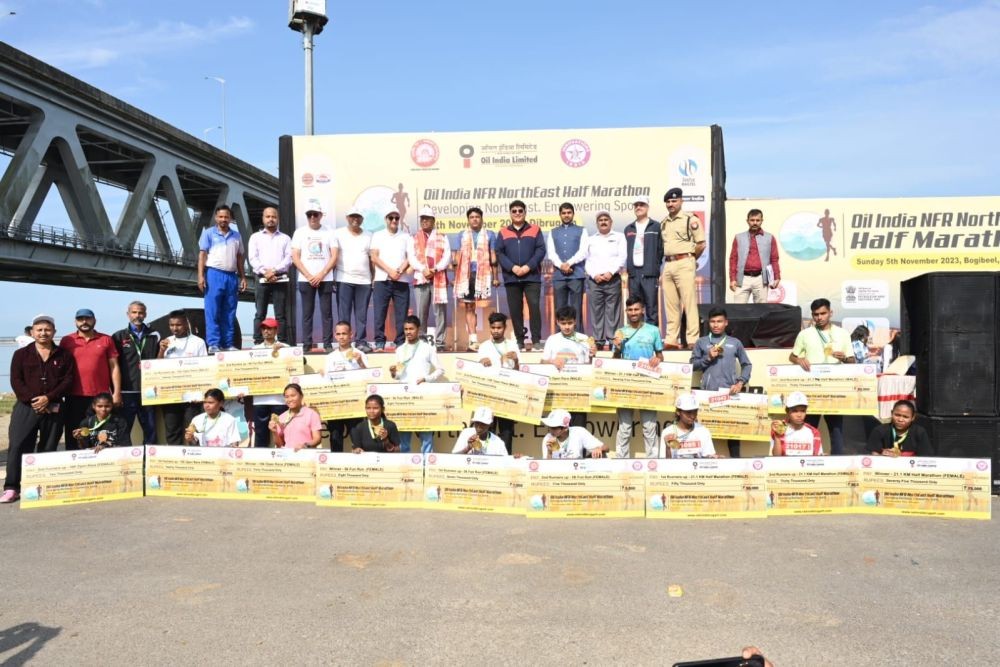 The third leg of the Oil India-NFR Northeast Half Marathon was flagged off from Bogibeel Bridge in Dibrugarh on November 5. (Photo Courtesy: NFR)